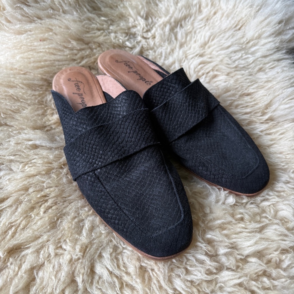 Free People Black Textured Leather Slip-On Mules